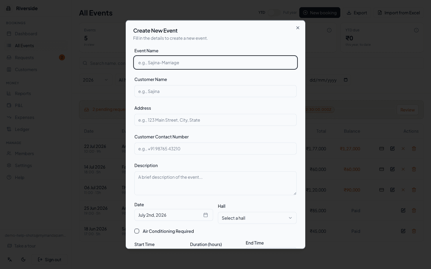 Creating a new booking, choosing the hall and date
